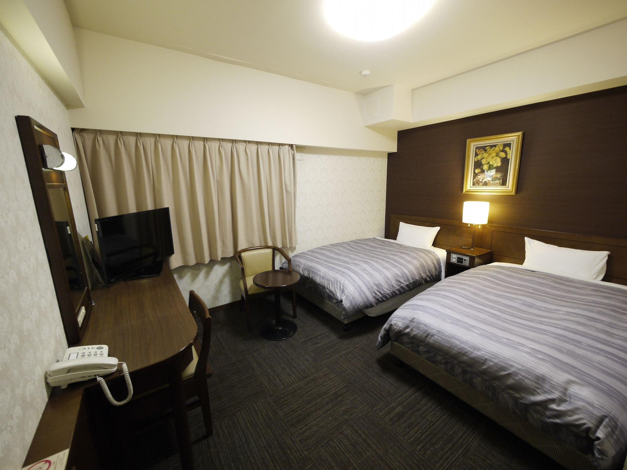Hotel Route-Inn Yokohama Bashamichi Bagian luar foto