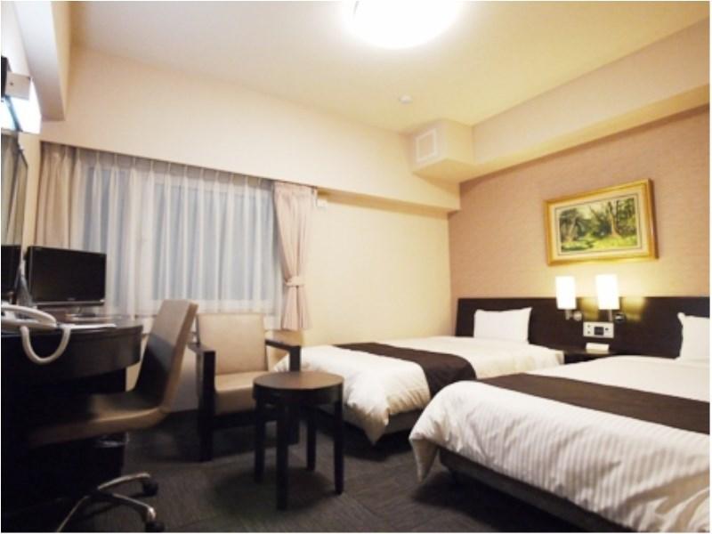 Hotel Route-Inn Yokohama Bashamichi Bagian luar foto